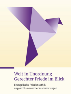 Titelbild der Friedensdenkschrift: Eine aus Papier gefaltete Friedenstaube